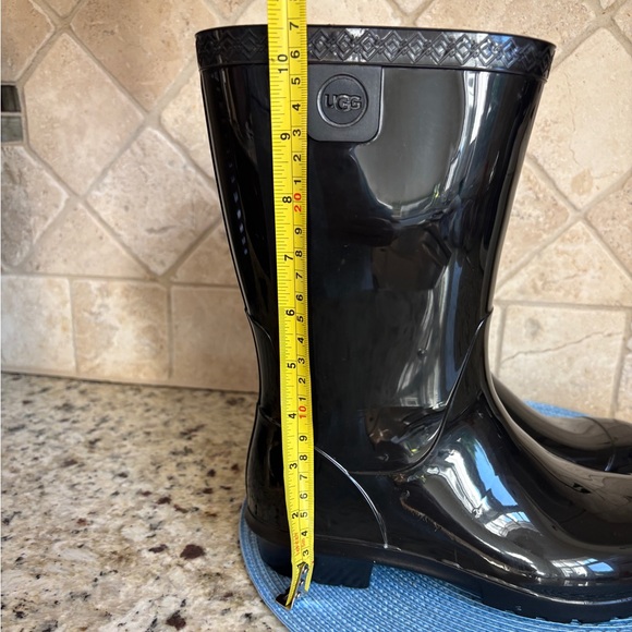 UGG Raana Waterproof Glossy Black Rain Boots 7 - Picture 13 of 13